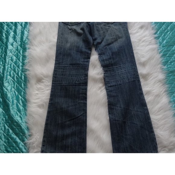 ​Womens Maxx jeans Size 9 distressed w/embroidery front legs & back​ pockets - Picture 12 of 12